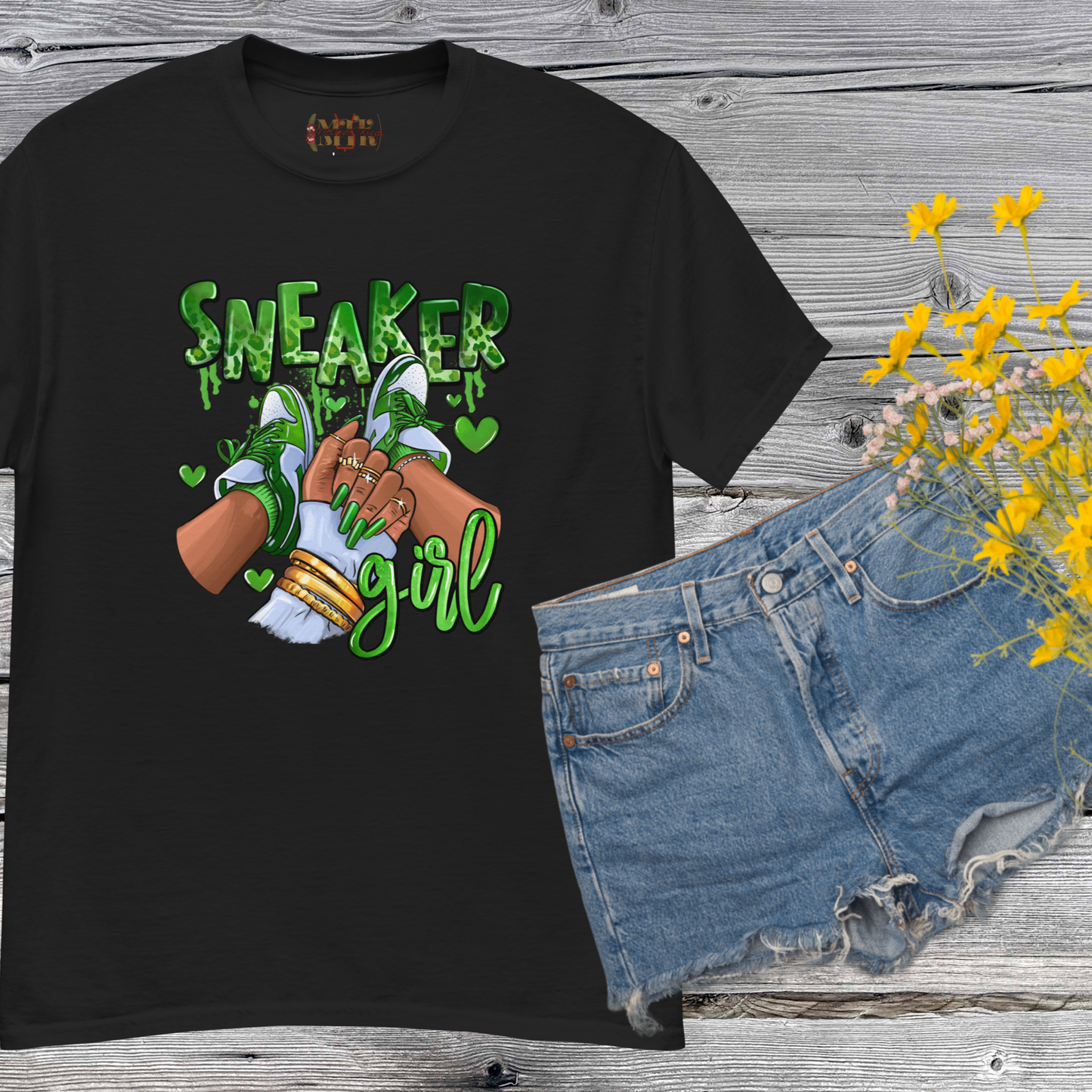 Queen of Kicks T-Shirt (Green)